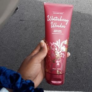 Winterberry bath and body works cream